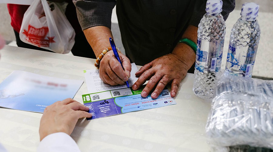 patient signing for registration